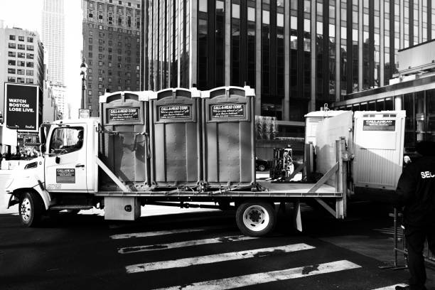 Portable Toilet Options We Offer in Center Point, AL